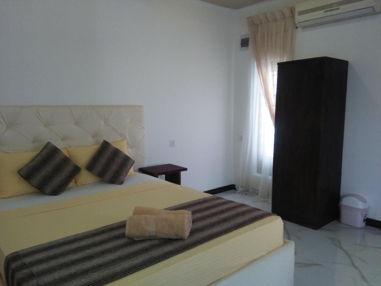 Living Home Negombo Ruang foto